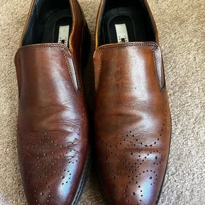 Beautiful leather wing tip slip ons.